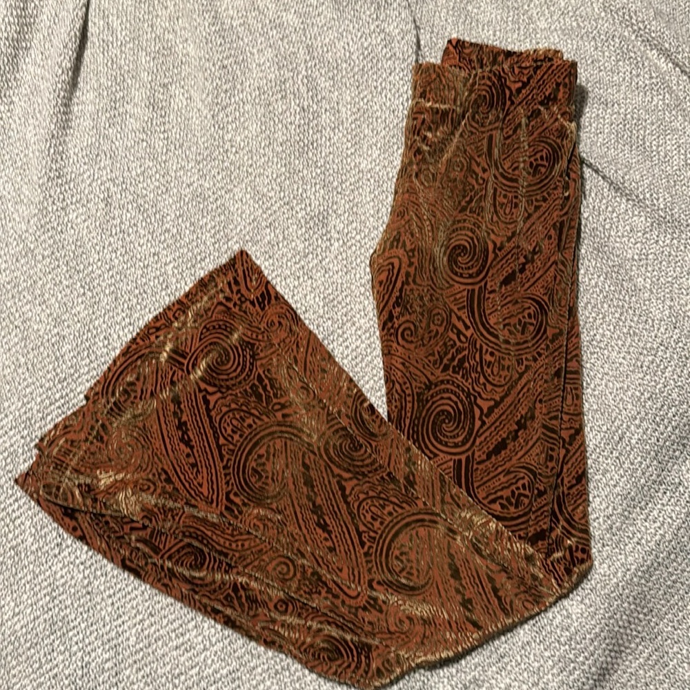 🪩GROOVY & dynamic bell bottom pants